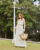 Conjunto Saia Midi e Blusa Bege com Trabalhos Artesanais 